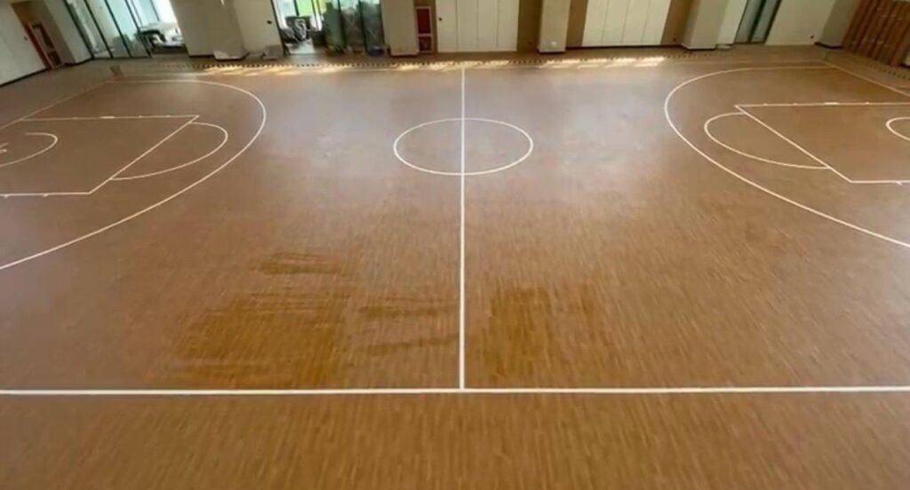 Jual Lantai Vinyl untuk lapangan Basket
